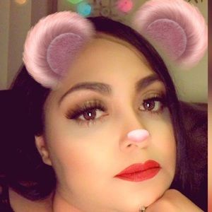 Meet your Posher, Sandy